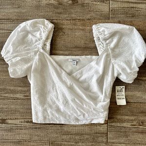 NWT White Bar III eyelet puff sleeve, crossover front crop top with a side zip
